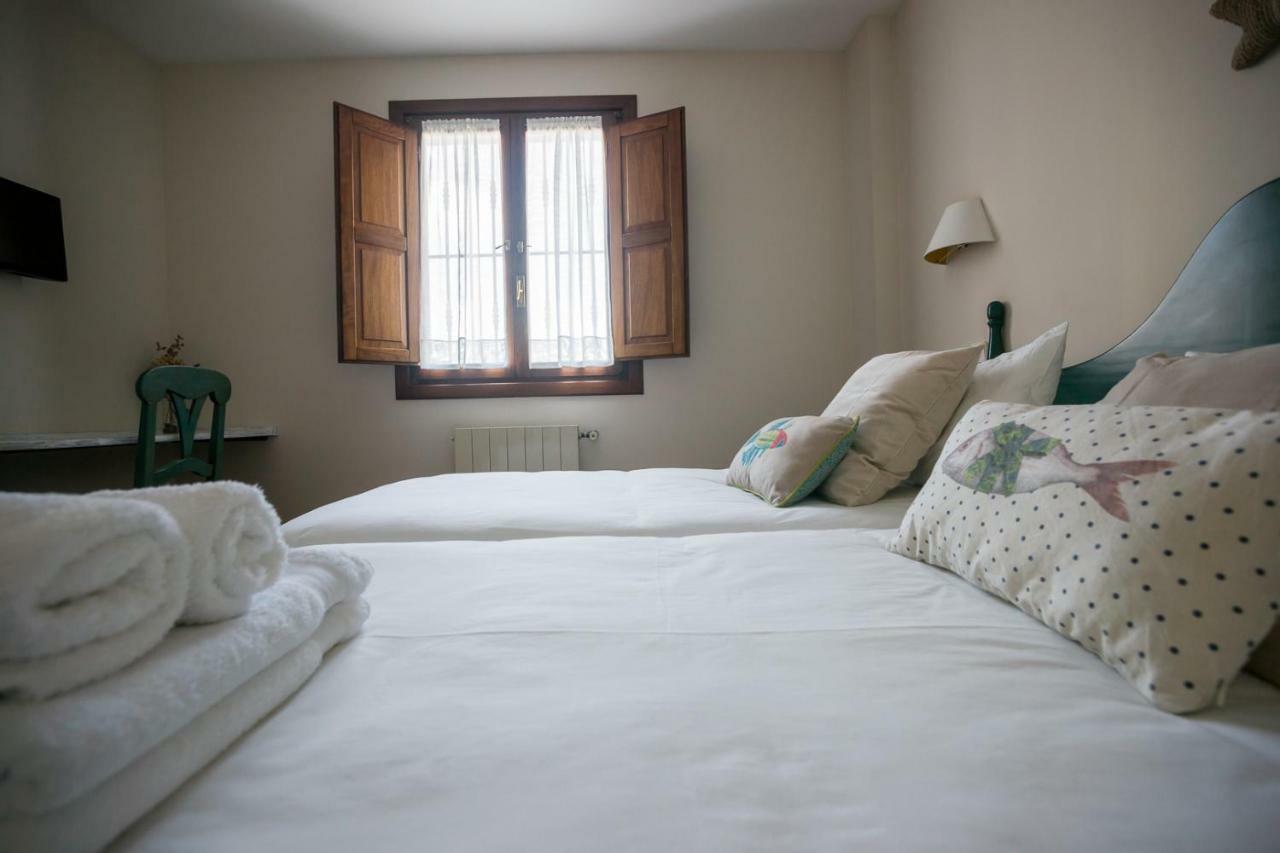 La Fuentona De Ruente Hotell Exteriör bild